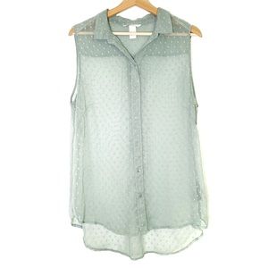 H & M Sleeveless Button Up Shirt with Collar